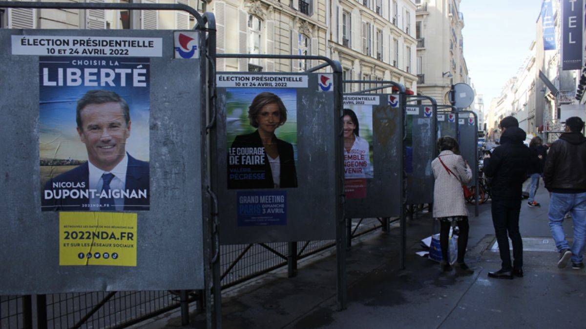 Fransa'da oy kullanan cumhurbaşkanı adayına tepki: ''Utanç kaynağısın!''