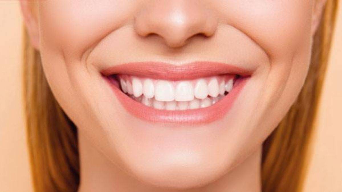 Kanlı tükürüğü yutmak orucu bozar mı? Diş kanaması orucu bozar mı? Bilmeden kan yutmak orucu bozar mı?