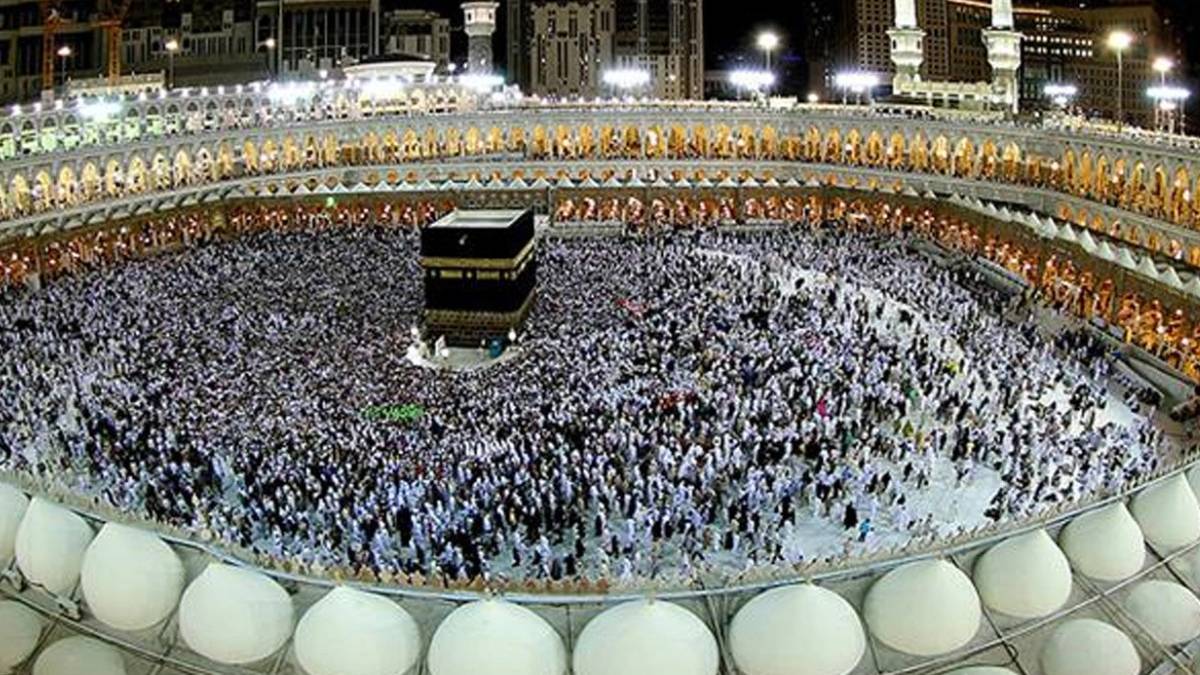 65 yaşından büyükler hacca gidebilir mi? 2022'de Türkiye'den hacca kaç kişi gidecek? 65 yaş üstü hac ve umreye gidebilir mi?