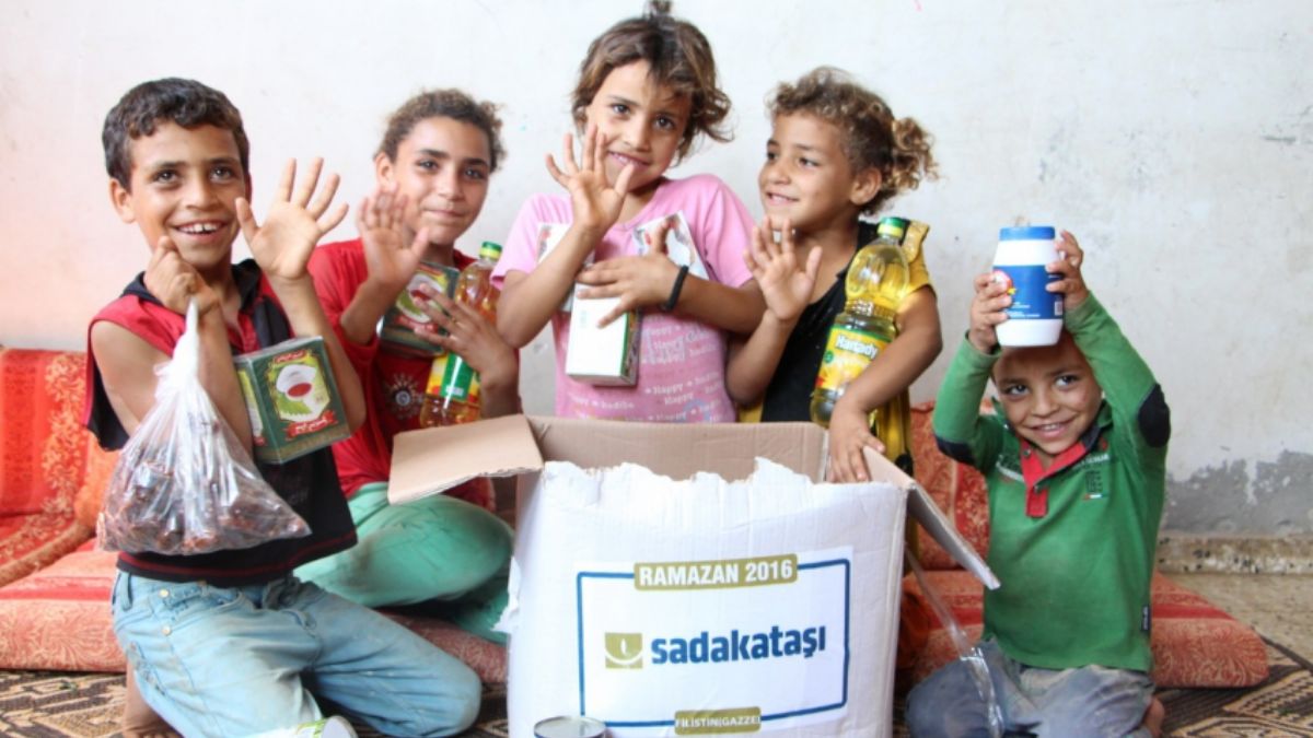 Sadakataşı ile bu Ramazanda 'Dünya Değişsin!'