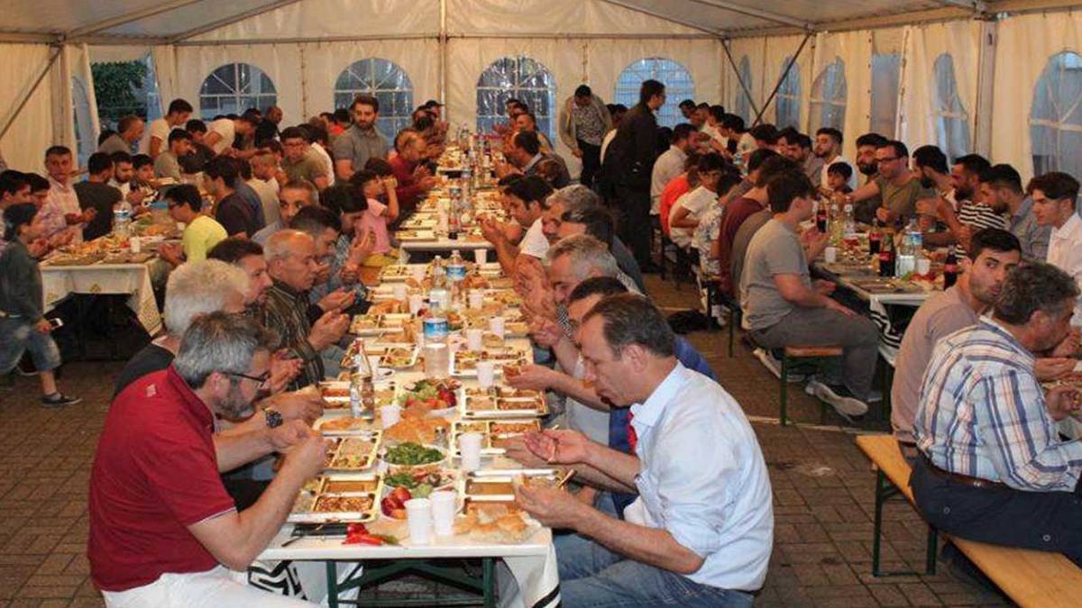 Kocaeli iftar çadırı 2022 | Kocaeli-İzmit iftar çadırı nerede? Kocaeli'nde iftar (Ramazan) çadırı nerede hangi ilçede kuruldu?