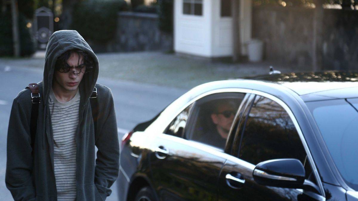 Hakim 2. bölüm izle | Atv Hakim dizisi yeni bölüm izle | Youtube Hakim son bölüm yayınlandı mı?