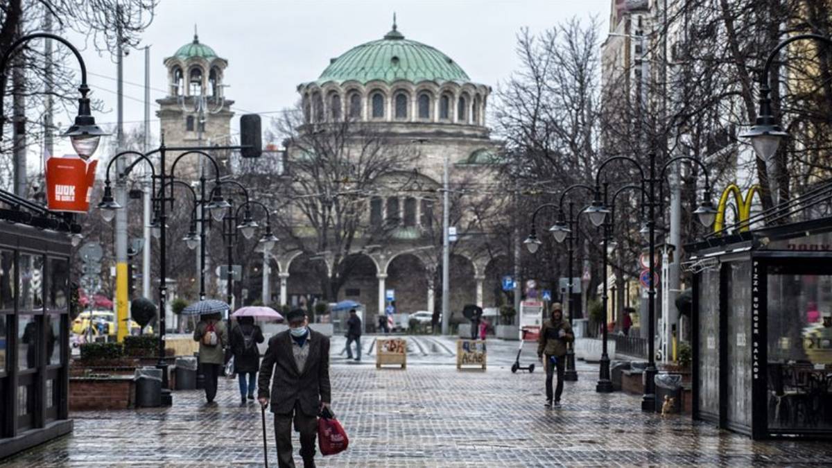 Bulgaristan'a girişte aşı sertifikası zorunluluğu kalktı mı? Türkiye'den Bulgaristan'a gidenlere Covid-19 aşı sertifikası isteniyor mu?