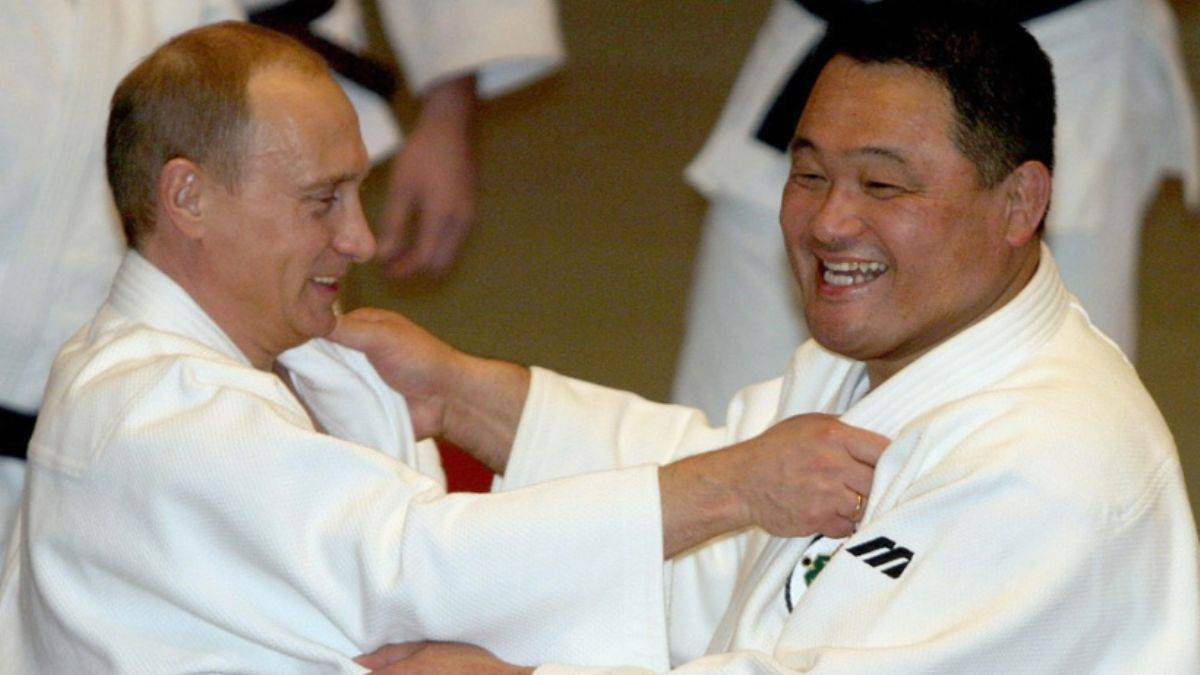 Putin'e bir tepki de judocu arkadaşından: Korkakça hareketler!
