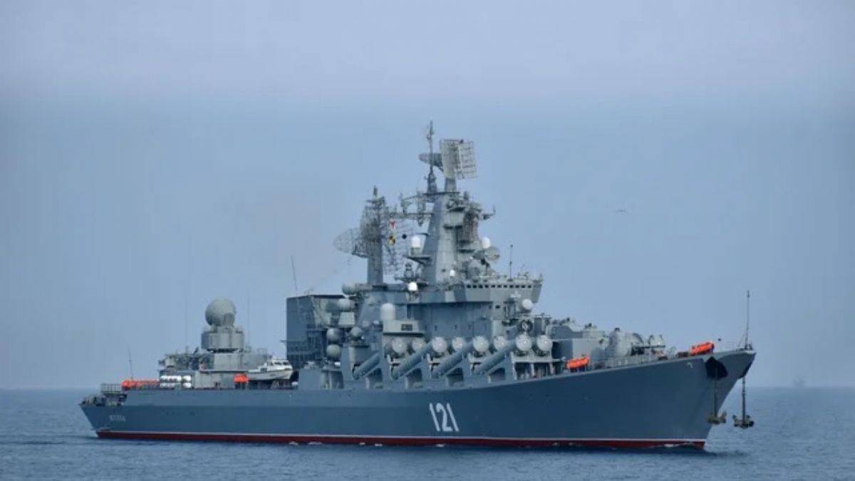 Ukrayna: Karadeniz'deki Rus kruvazör gemisini vurduk