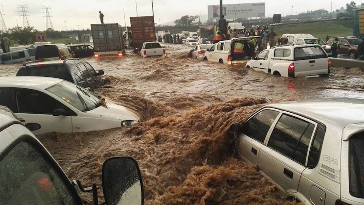 Güney Afrika'daki sel felaketinin bilançosu büyüyor! Ölü sayısı 300'ü geçti