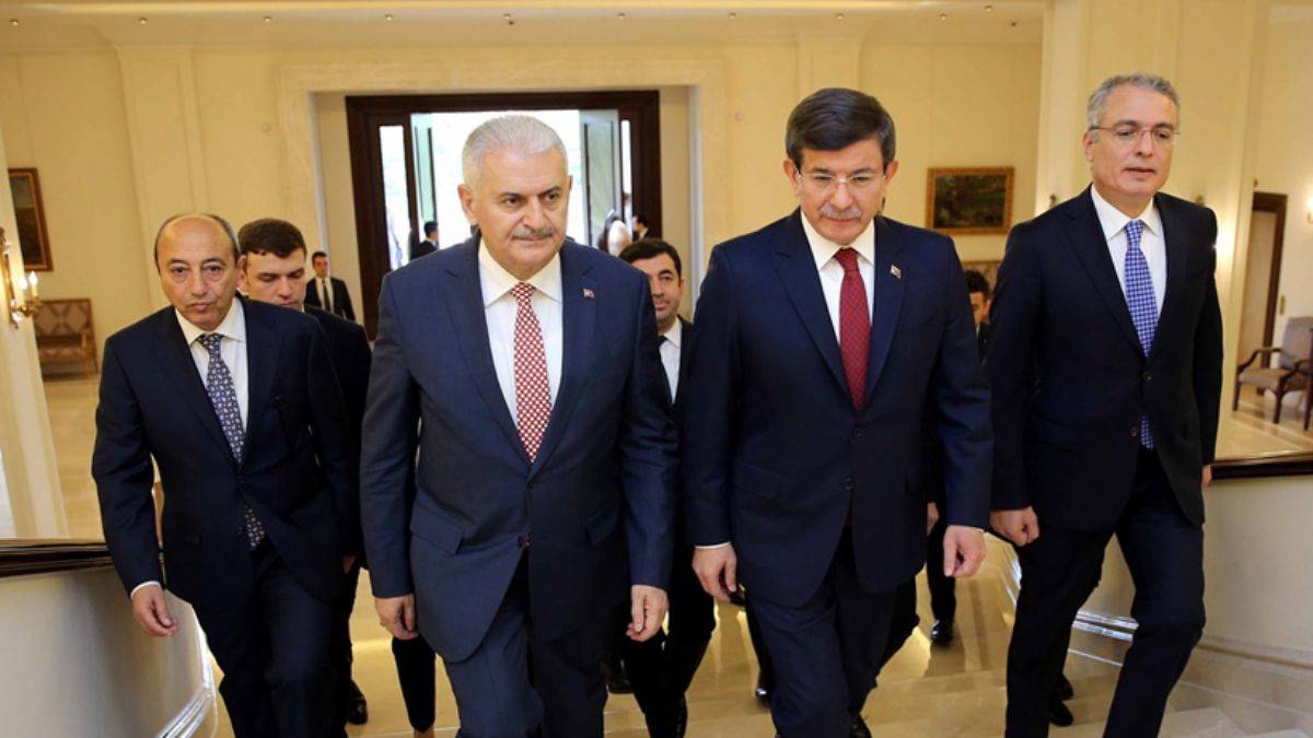 Davutoğlu’ndan Binali Yıldırım’a gönderme: İtiraz etmeseydim bende milyarlarıma milyar katardım