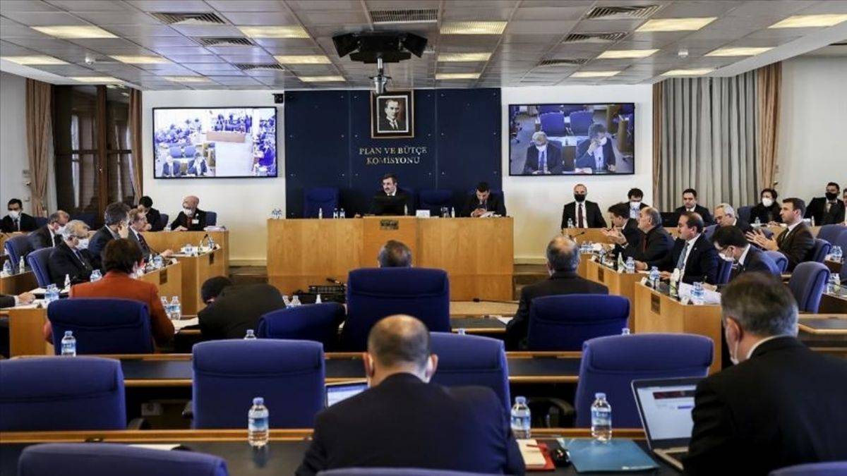 Ekonomide yeni 'torba' kanun kabul edildi