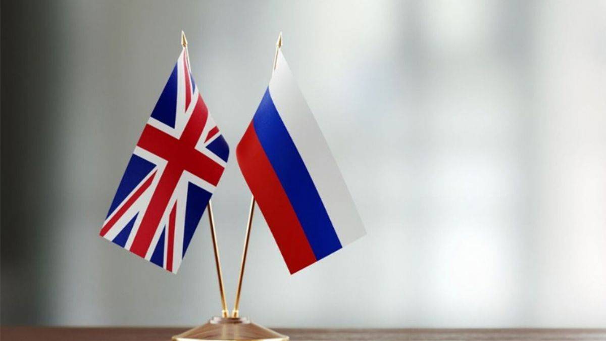 Rusya'dan İngiltere'ye yaptırım misillemesi: Johnson da listede!