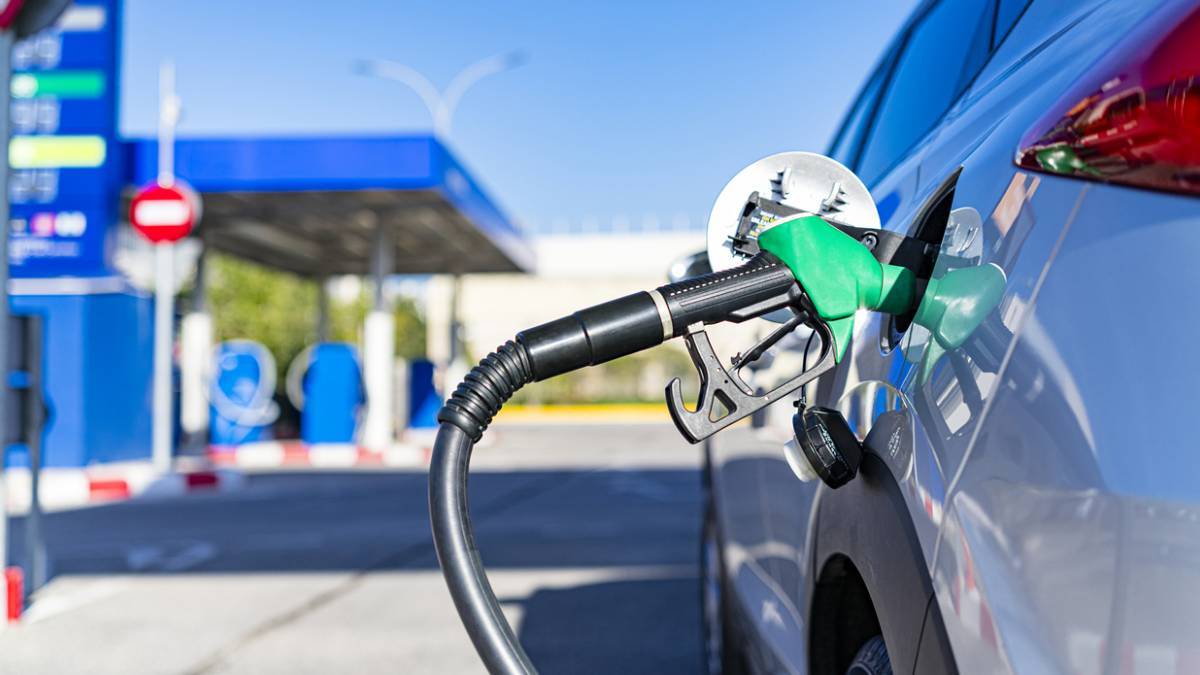 16 Nisan benzine zam mı geldi? Benzine zam mı yapıldı? 16 Nisan benzine zam benzine zam var mı, gelecek mi?