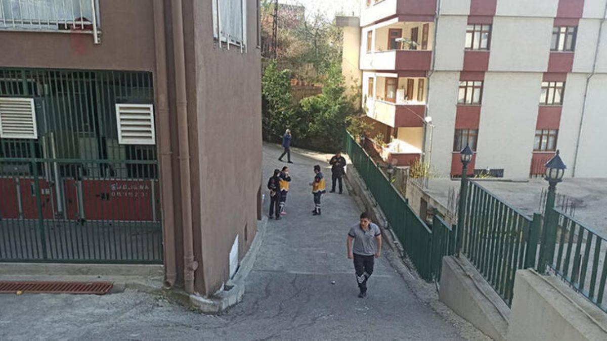 Yurdun 4'üncü katından düşen üniversiteli hayatını kaybetti