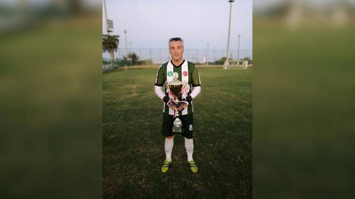 Futbol sahasında kahreden ölüm