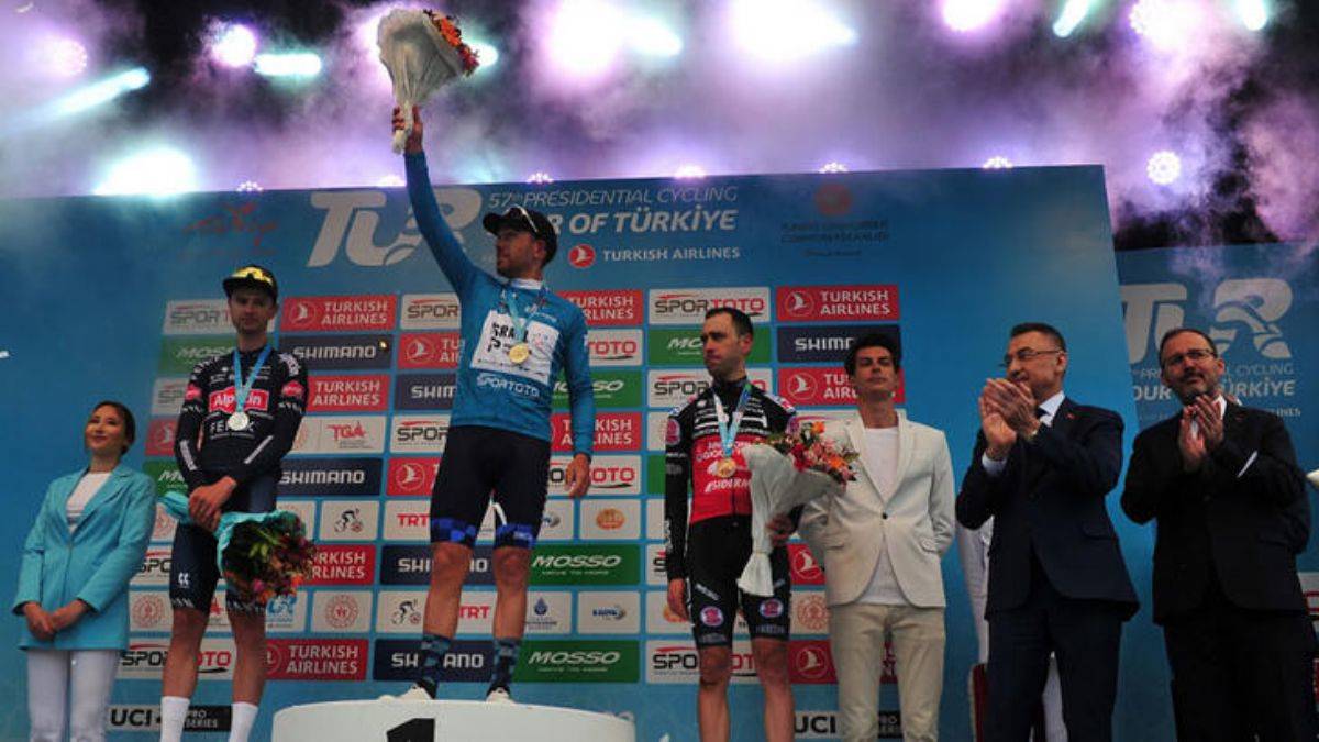 57'nci Cumhurbaşkanlığı Türkiye Bisiklet Turu'nda ödüller verildi
