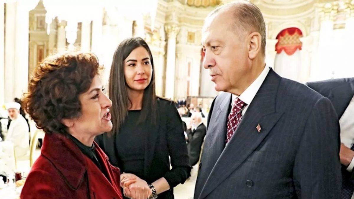 Şarkıcı Şükriye Tutkun'dan 'Erdoğan' paylaşımı