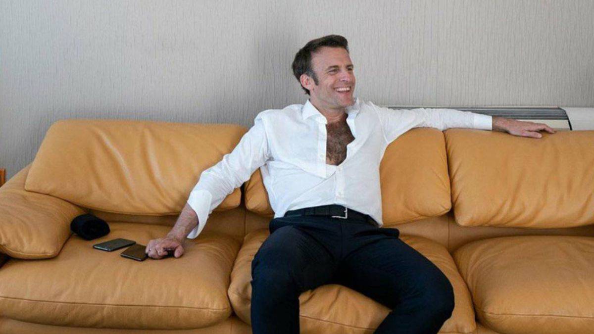 Macron'un ''bağrı açık'' paylaşımı sosyal medyada gündem oldu!