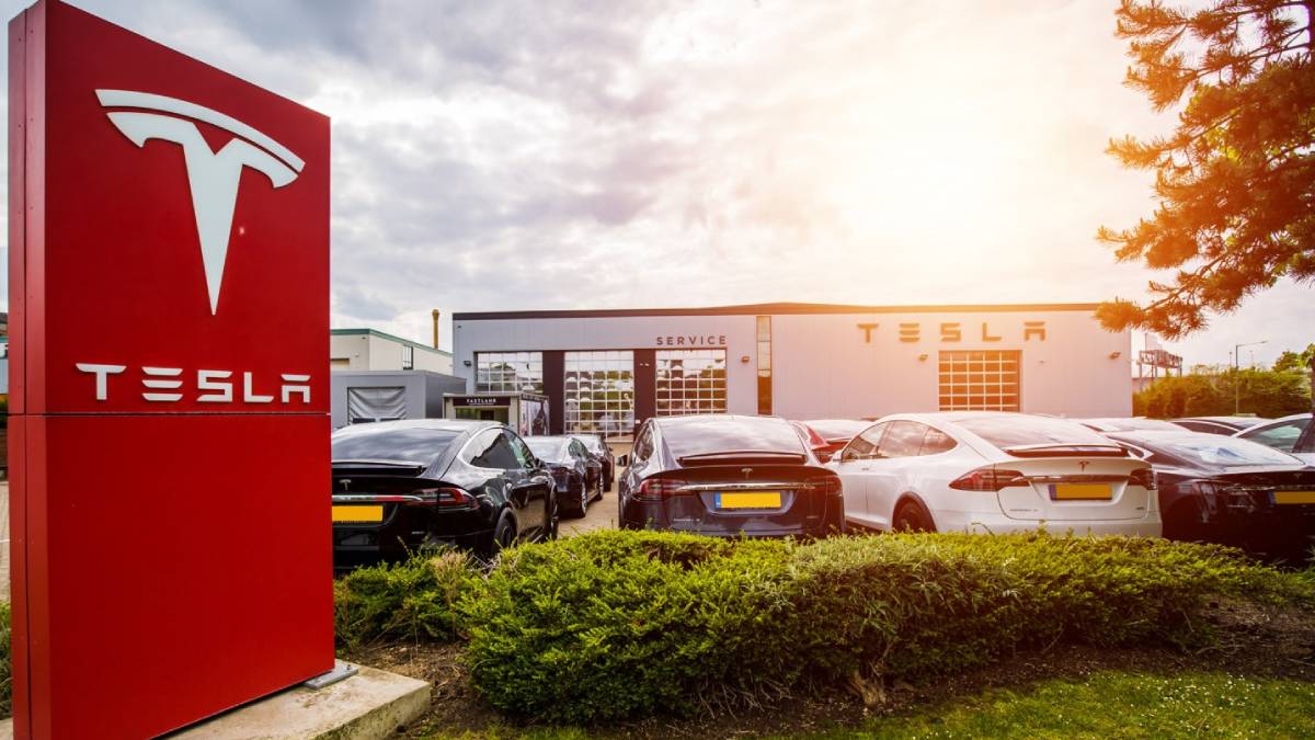 TESLA hissesi nasıl alınır? Türkiye'den TESLA hissesi nereden alınır? Bankalardan TESLA hissesi alınır mı?