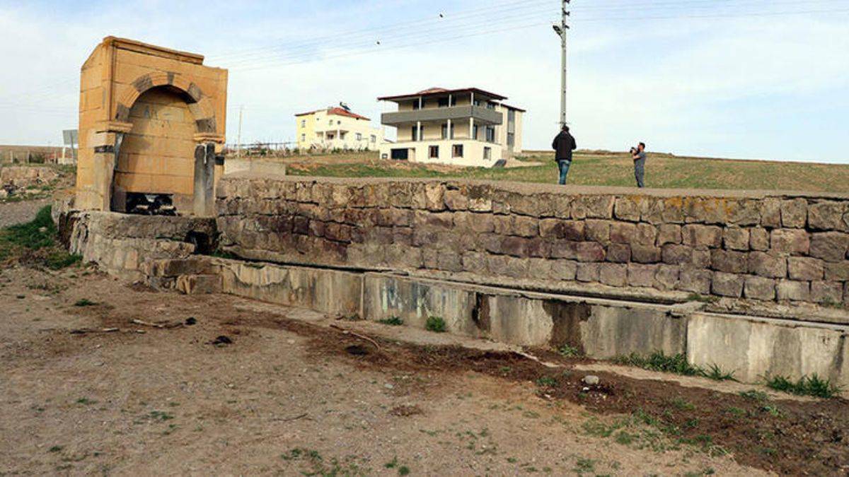 Komşuların hayvanlara 'su verme' kavgası; 1 ölü, 2 yaralı