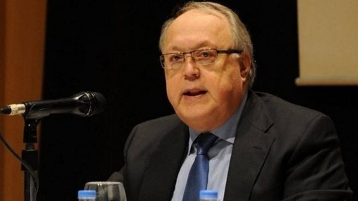 Gazeteci Tufan Türenç hayatını kaybetti