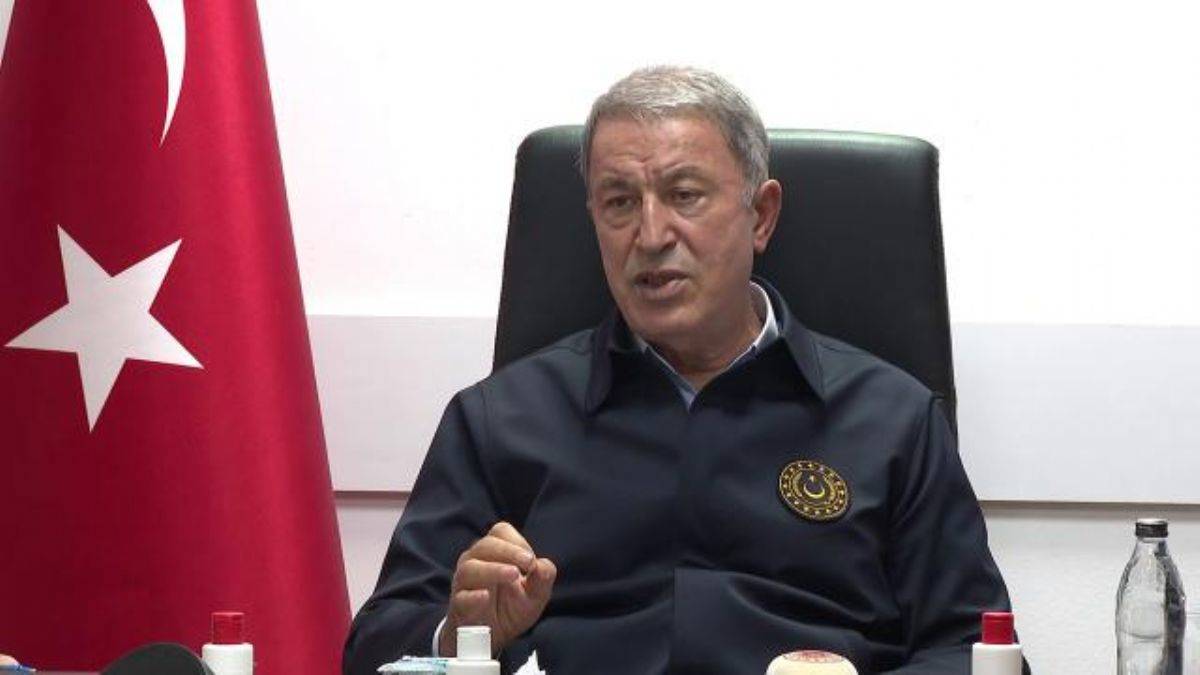 Bakan Akar'dan ''1915 olayları'' tepkisi: Bizim tarihimiz temiz