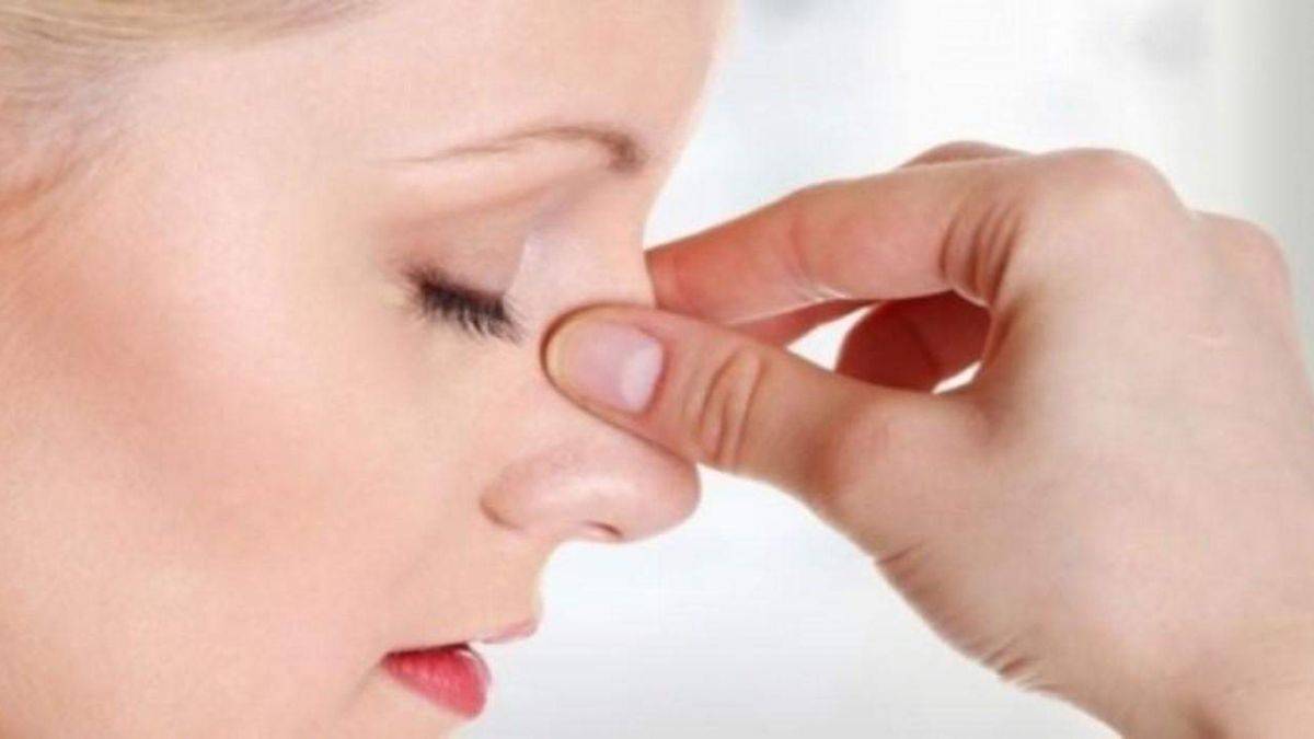 Burun kanaması ne yapmak gerekir? Burun kanaması sırasında ne yapılmamalı? Burun kanaması nasıl diner?