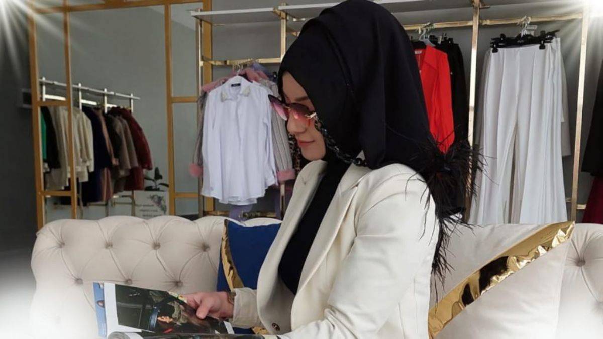 Modacı Elif Akar Kimdir? Nereli ve Kaç Yaşında? Mağazasının Adı Nedir?