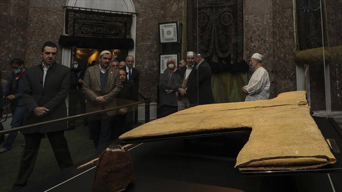 Hırka-i Şerif ziyarete kapatıldı mı? Hırkai Şerif son ziyaret günü ne zaman? Hırka-i Şerif ne zamana kadar açık?