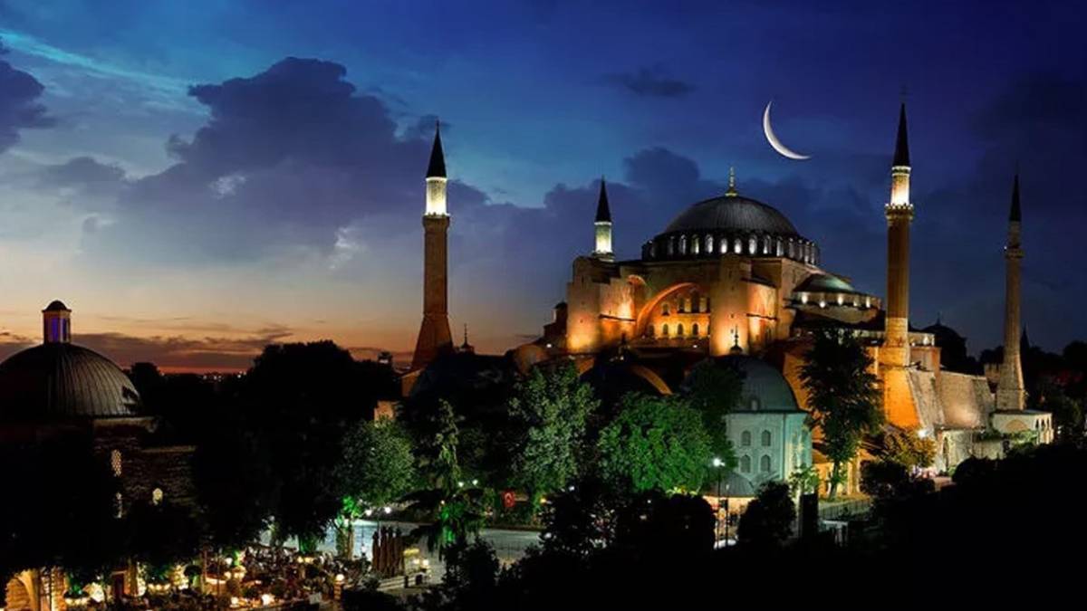 Kadir Suresi nasıl okunur? Kadir Suresi Türkçe okunuşu? Kadir Suresi Türkçe okunur mu? Kadir Suresi Türkçe meali (anlamı)