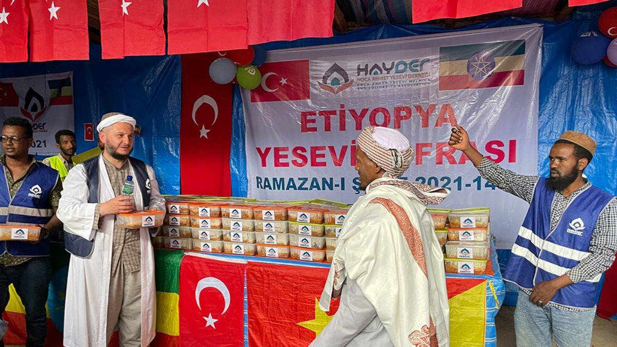 Hayder binlerce mağdur ve mazluma ümit oldu1