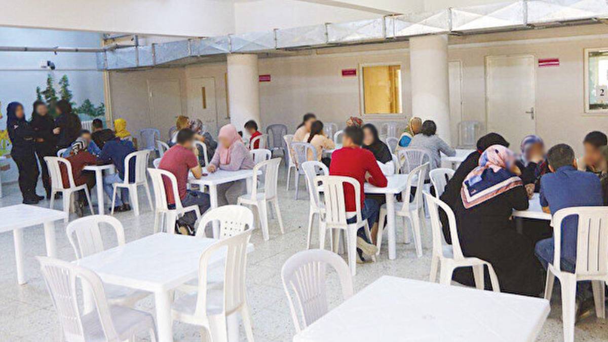 Cezaevi ziyaretleri bayramda açık mı? Açık görüş bayramda yapılacak mı, var mı? Bayramda cezaevlerine (hapishane) ziyaretçi alınacak mı?