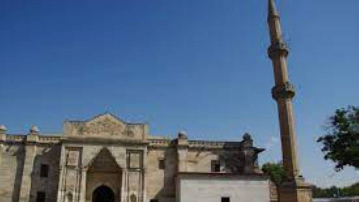 Aksaray bayram namazı saati | 2022 Aksaray Ramazan bayramı namazı saat kaçta kılınacak? Aksaray bayram ezanı saat kaçta okunacak? Aksaray Ramazan bayramı namazı vakti