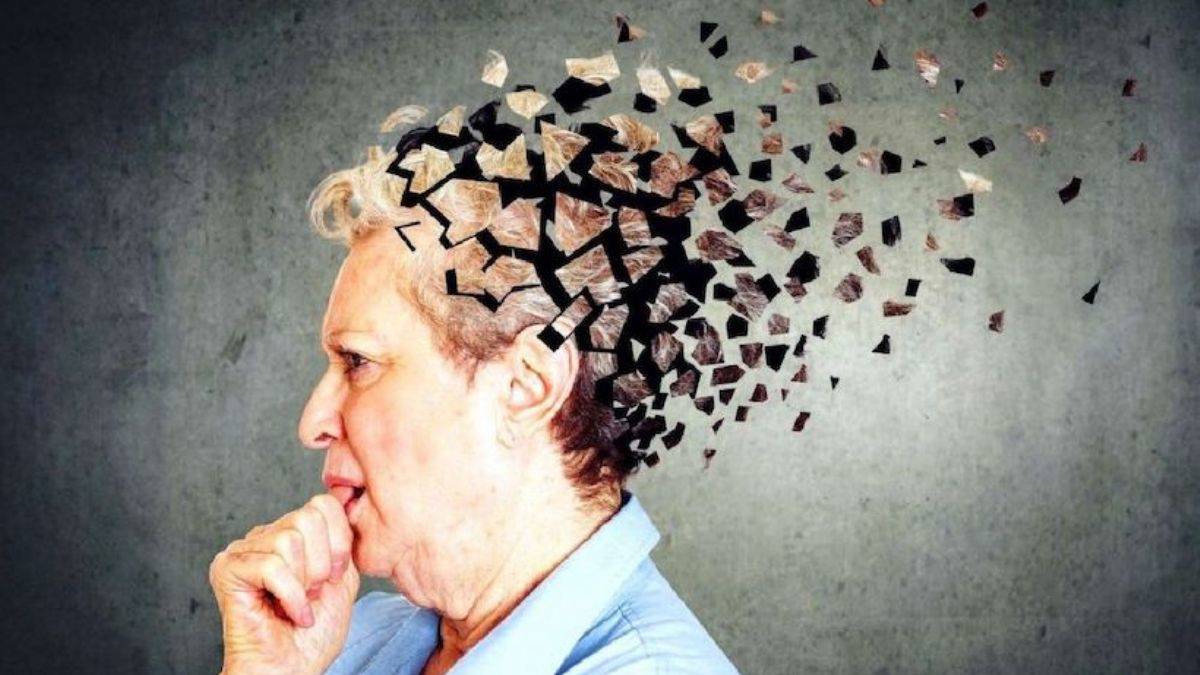 Cep telefonu kullanımının Alzheimer'a neden olabileceği keşfedildi