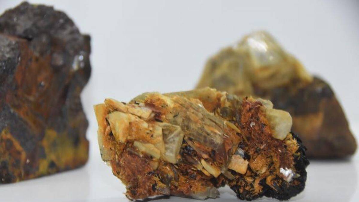 Mücevherin hammaddesi! Sadece Milas'tan çıkıyor