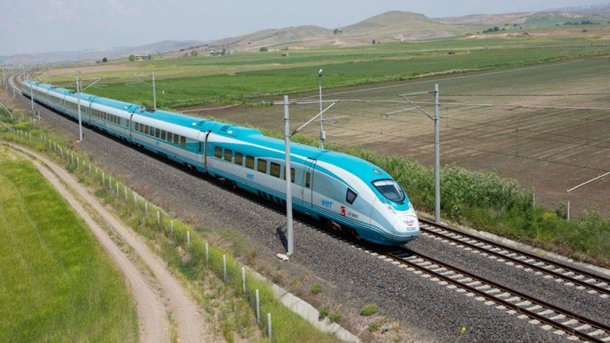 YHT'de yolcu taşıma rekoru kırıldı