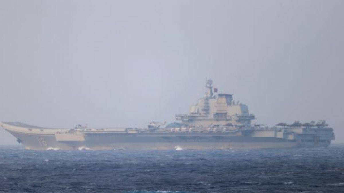 Çin'in uçak gemisi Pasifik Okyanusu'na açıldı