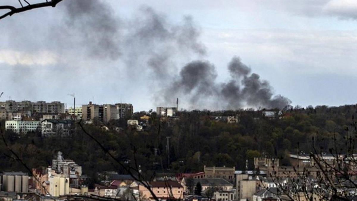 Lviv'de şalt sahalarına saldırı
