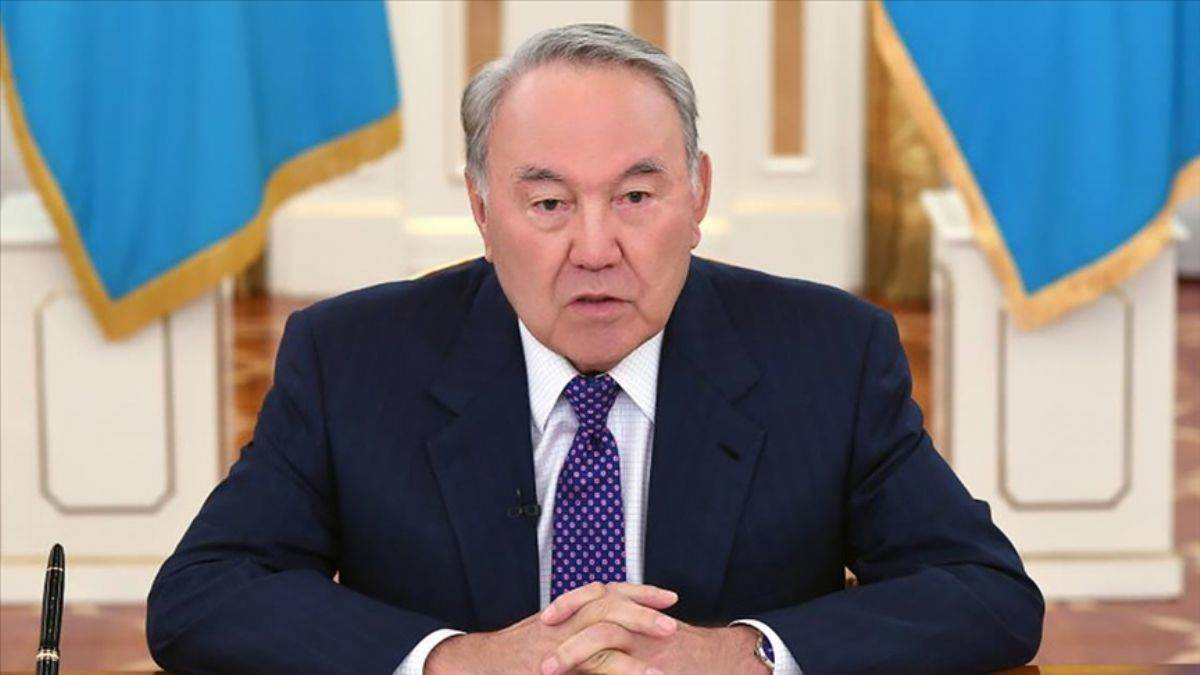 Nazarbayev’in `kurucu cumhurbaşkanı` statüsü kaldırılacak