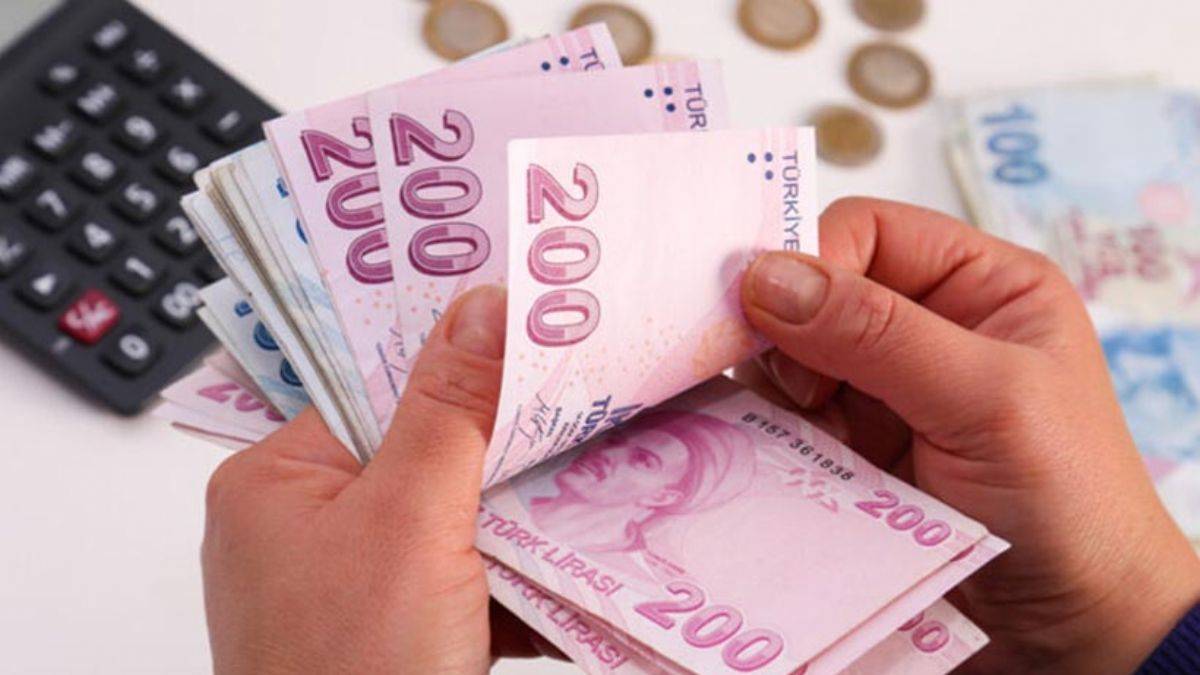 İlk 4 aylık enflasyona göre emekli ve memur maaşlarına gelecek zam oranı belli oldu