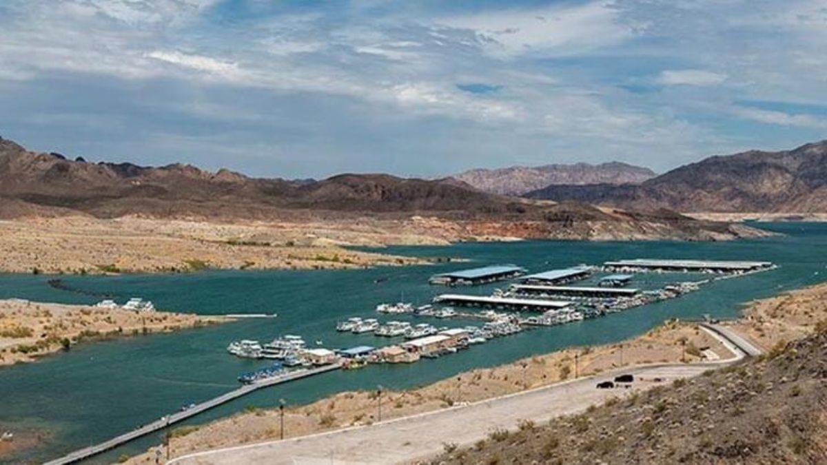 Göl kurudukça insan cesedi çıkıyor