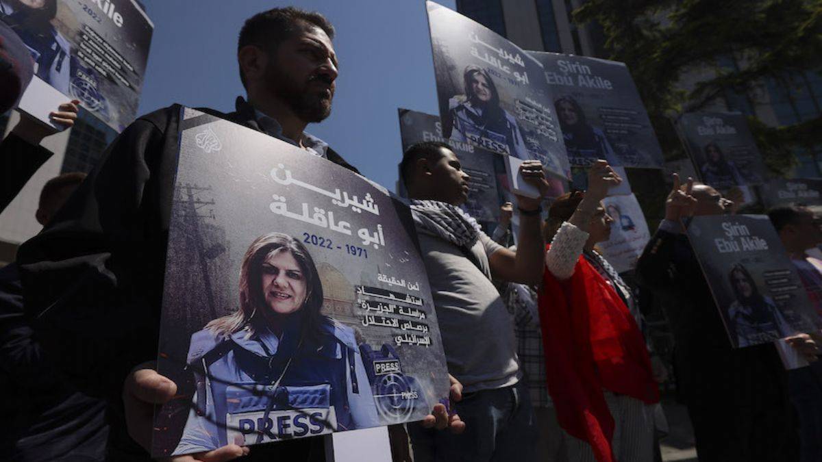 Gazeteci Akile'nin öldürülmesi İstanbul'da protesto edildi