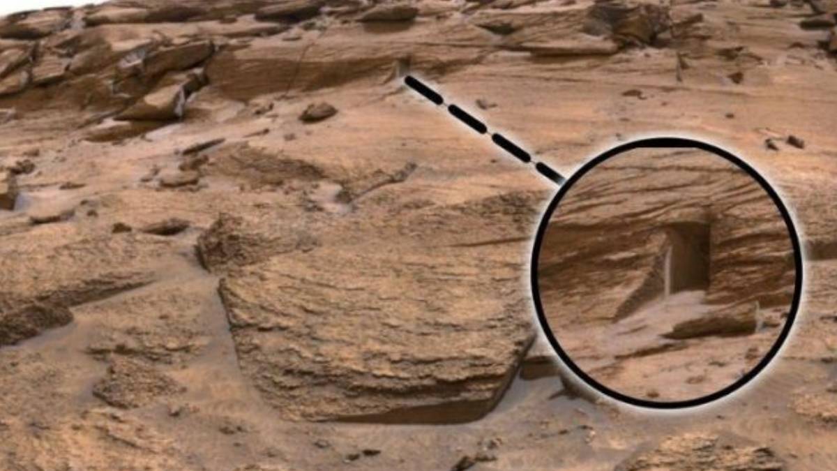 Mars'ta kapı mı bulundu? Mars'ta gizemli geçit mi var? Mars'ta gizemli kapı görüldü!