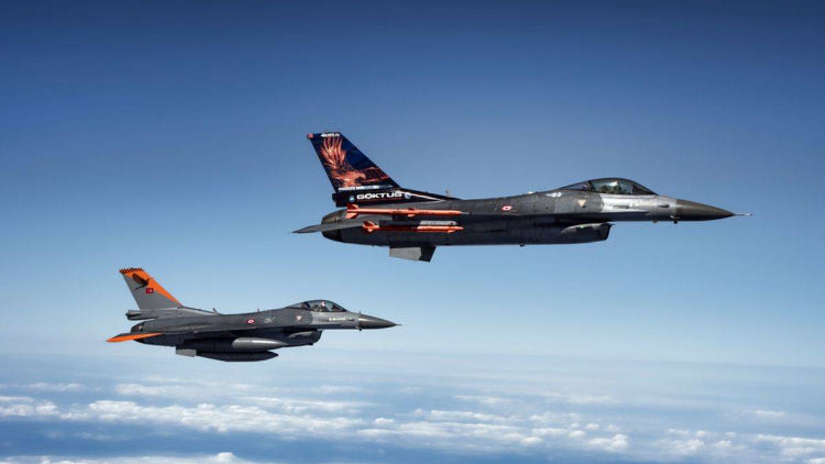 Hava Kuvvetlerinin 401. Test Filo Komutanlığı milli silahları semalarda göreve hazırlıyor