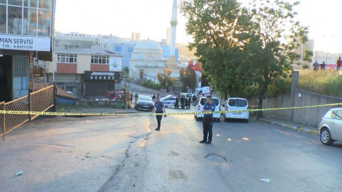 Emekli polis kadına ateş edip aynı silahla intihar etti