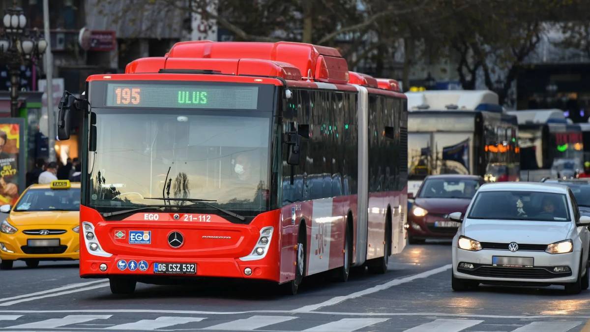Bugün Ankara'da otobüsler ücretsiz mi 19 Mayıs Perşembe? 19 Mayıs'ta Ankara'da EGO otobüsleri bedava mı? Ankara otobüs, metro, Ankaray bugün ücretsiz mi?