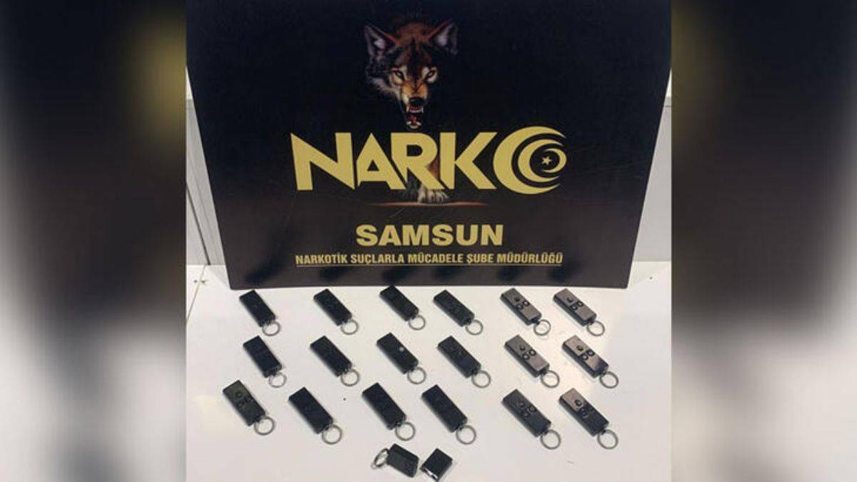 Anahtarlık şeklinde suikast silahı ele geçirildi