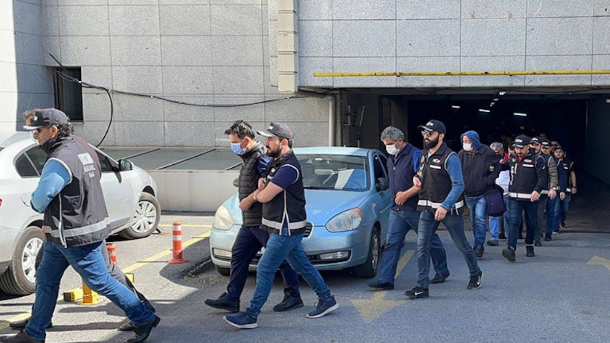 Kadıköy Belediyesi'ndeki 'rüşvet operasyonu'nda flaş gelişme! 124 kişiye tutuklama talebi