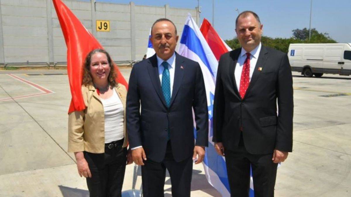 İsrail basını, Çavuşoğlu'nun ziyaretini 'tarihi' olarak niteledi