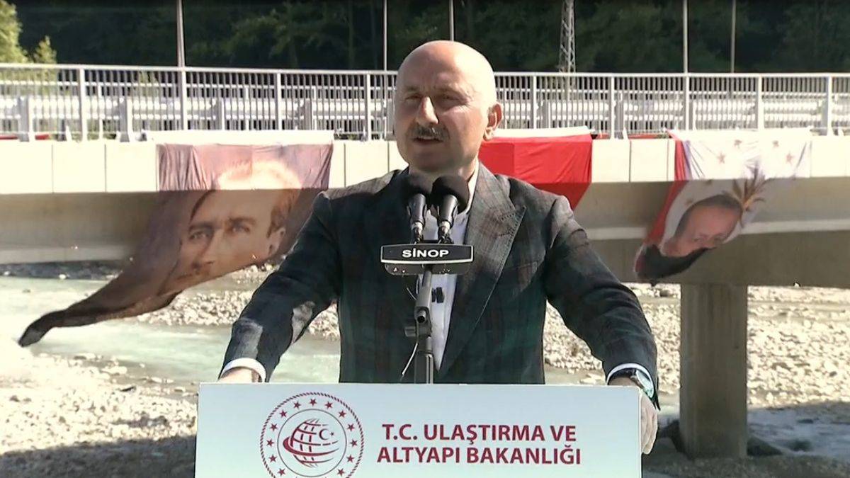 'Yalanlarınızda boğulmaya mahkumsunuz'