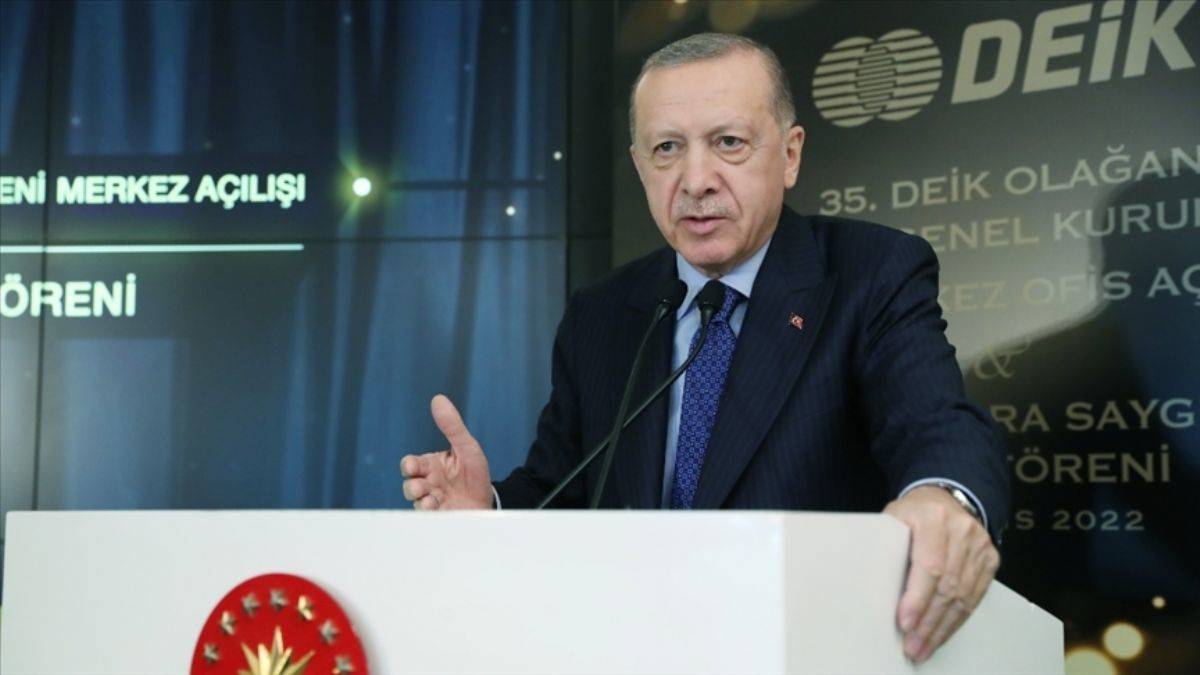'Erdoğan'ı 15 Temmuz gecesi kaçırtamadınız ama sen kaçtın'