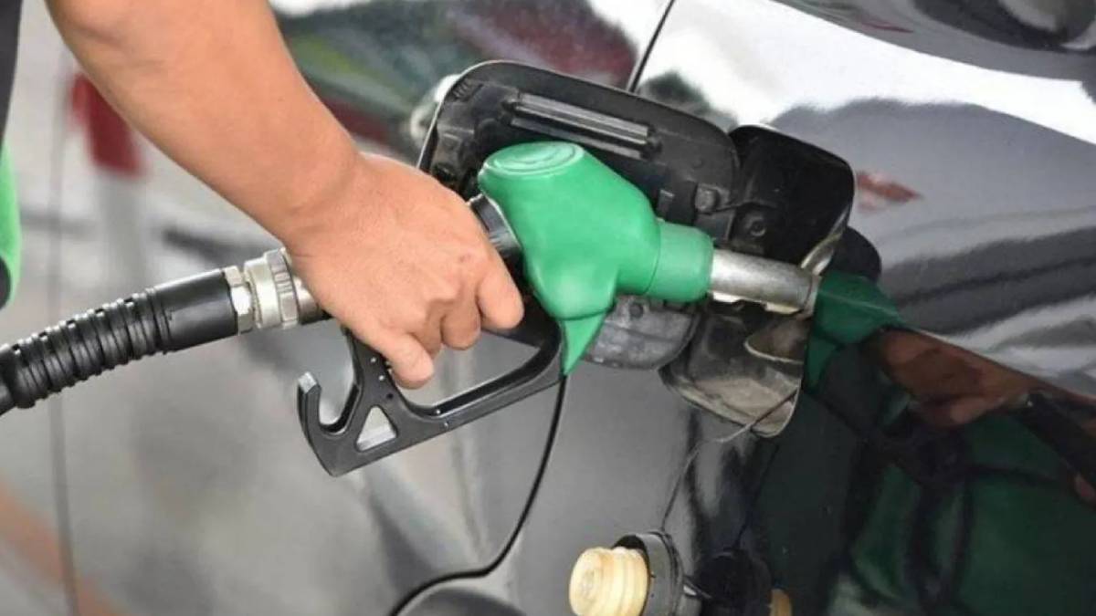 Motorin ve benzine iki günde dev zam!