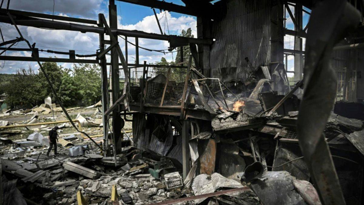 Rusya duyurdu: Donetsk’teki Krasnıy Liman şehri kontrol altına alındı